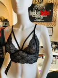Scalloped Lace Strappy Bralette